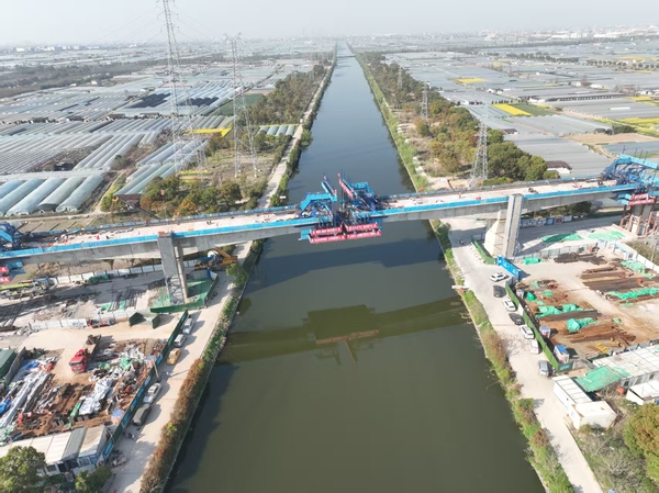 挂篮施工 (1).jpg