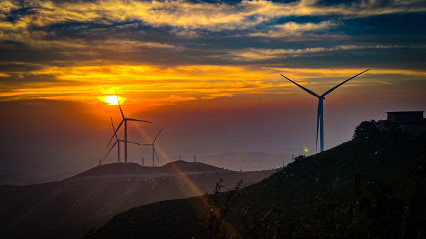 1-13 出产治理部-张鸿琴-晚风(工程) 拷贝(1).jpg