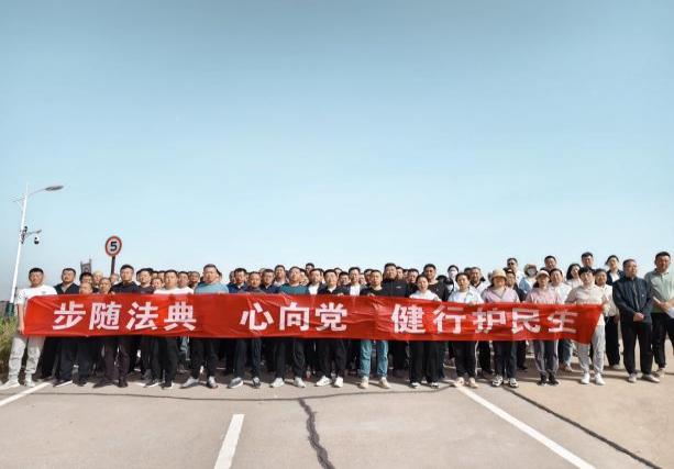 Z5Ip3RpSJF0Jz6E7C68bD_html_b7cb7cef